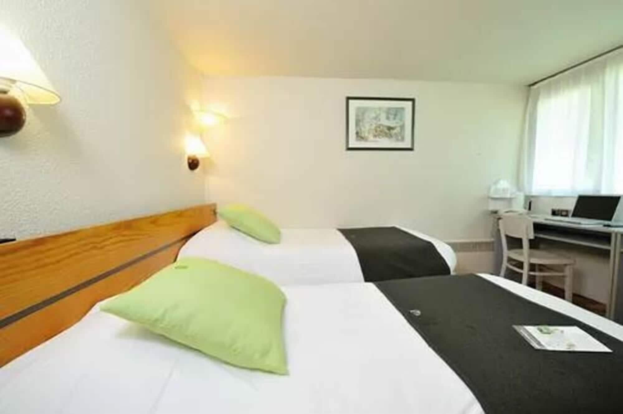 Brit Hotel Confort Nancy Люневіль Екстер'єр фото