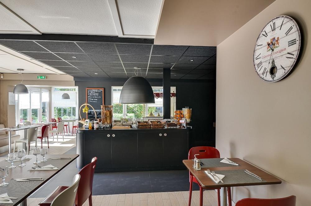 Brit Hotel Confort Nancy Люневіль Екстер'єр фото