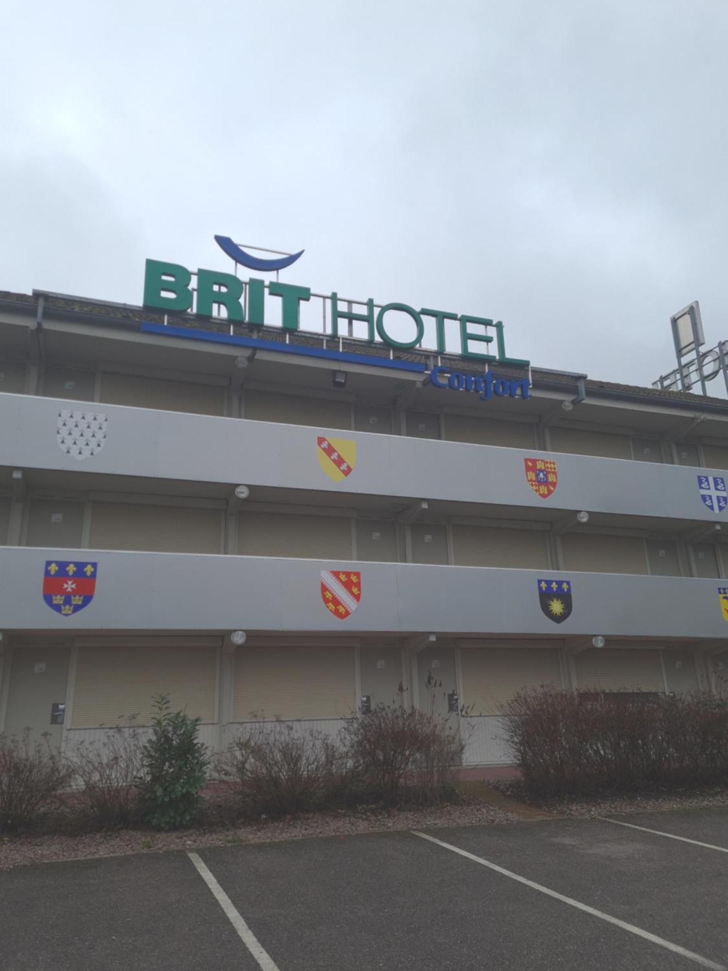 Brit Hotel Confort Nancy Люневіль Екстер'єр фото