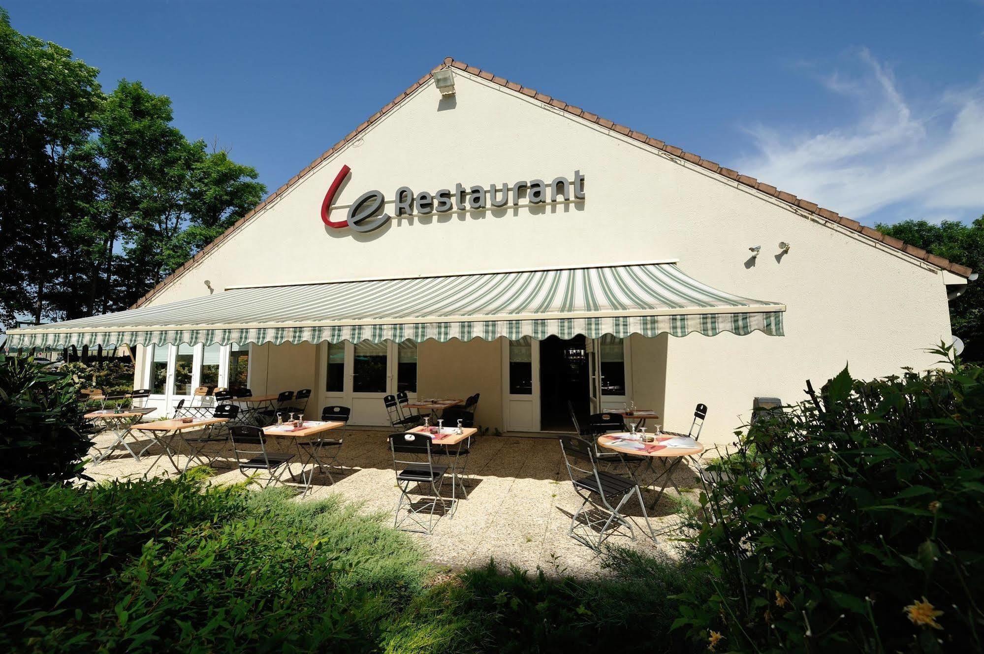 Brit Hotel Confort Nancy Люневіль Екстер'єр фото