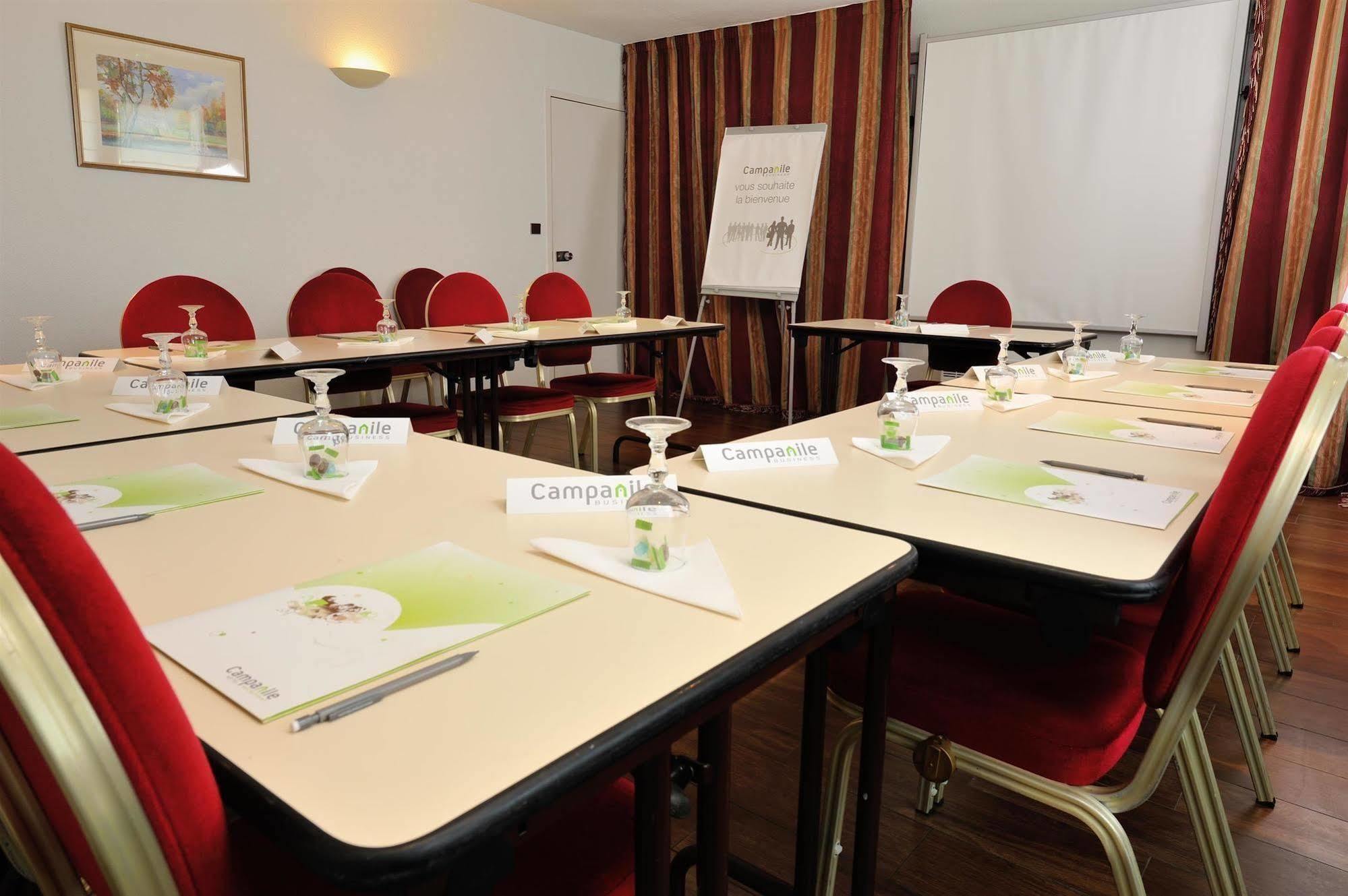 Brit Hotel Confort Nancy Люневіль Екстер'єр фото